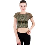 Elegant Clef With Floral Elements On A Background With Damasks Crew Neck Crop Top