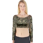Elegant Clef With Floral Elements On A Background With Damasks Long Sleeve Crop Top