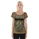 Elegant Clef With Floral Elements On A Background With Damasks Women s Cap Sleeve Top