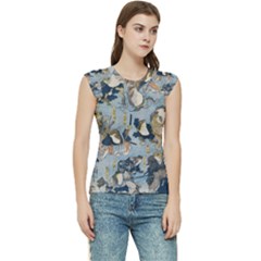 Famous Heroes Of The Kabuki Stage Played By Frogs  Women s Raglan Cap Sleeve Tee by Sobalvarro