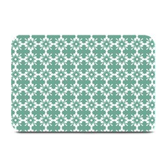 Pattern 307 Plate Mats by GardenOfOphir